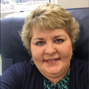 Meet your Posher, Brenda